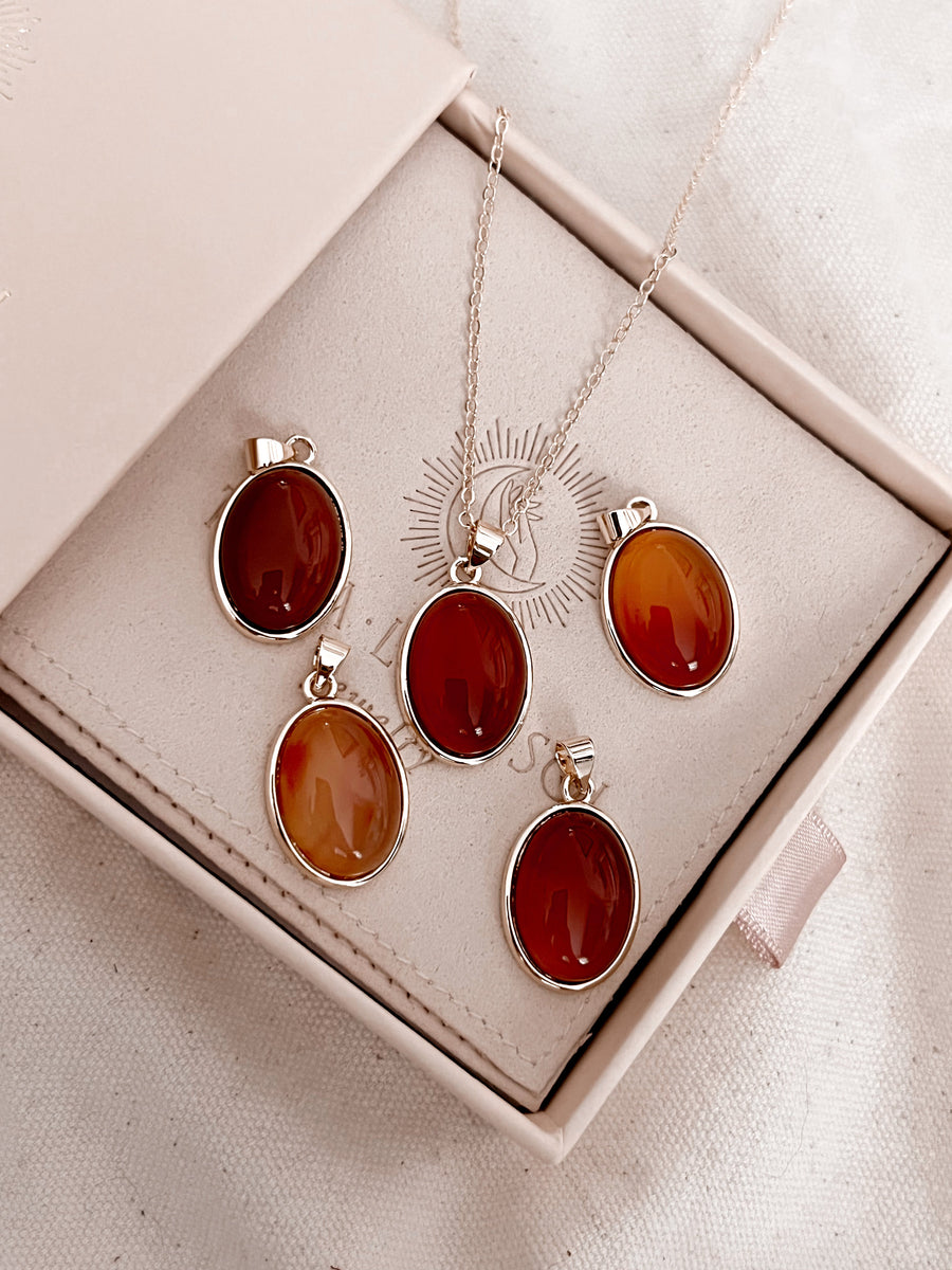 Magnetic | Carnelian and magnet heart gift set