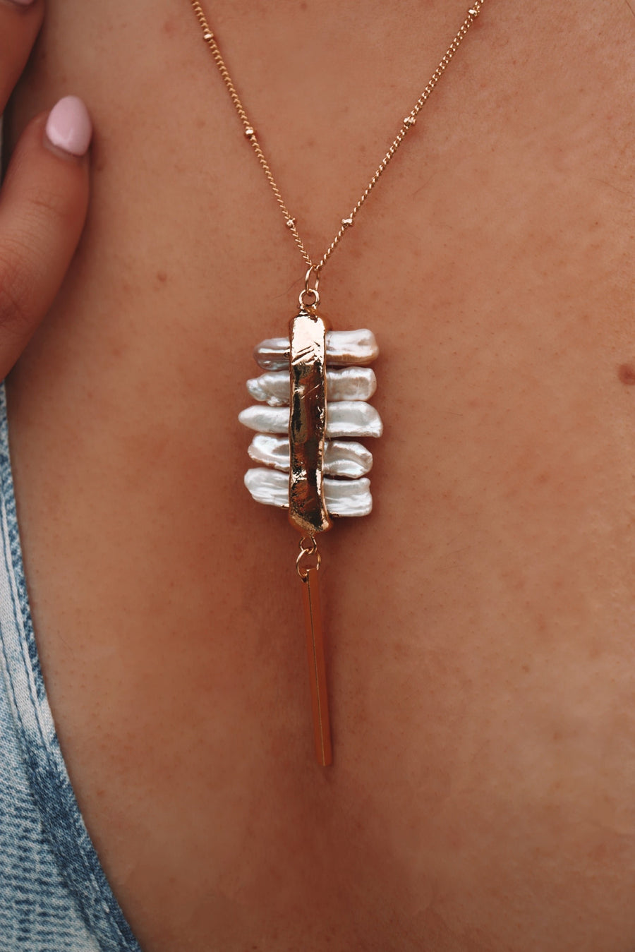 Coventina | Freshwater Pearl Lariat Necklace