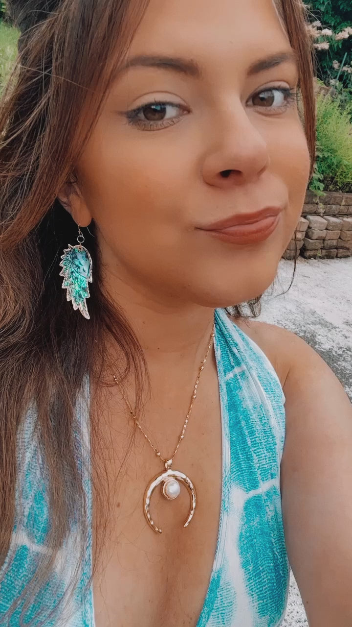 Amphitrite | Abalone shell feather earrings