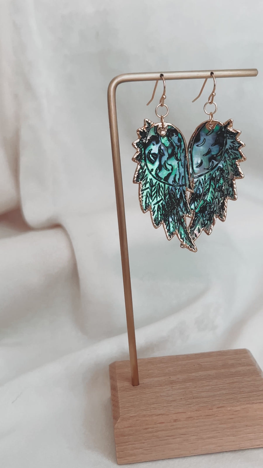 Amphitrite | Abalone shell feather earrings