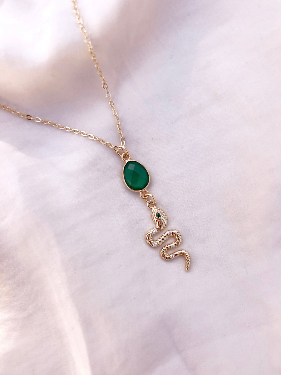 Medusa | green onyx serpent necklace